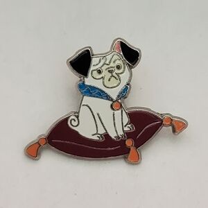 Disney Pin Trading Pocahontas Percy Dog Cats & Dogs Mystery Collection Pin